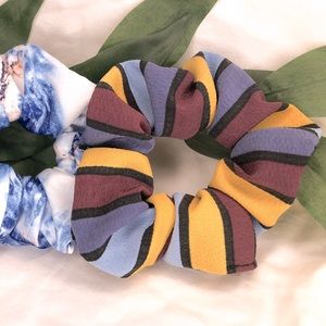 Multi stripe scrunchie